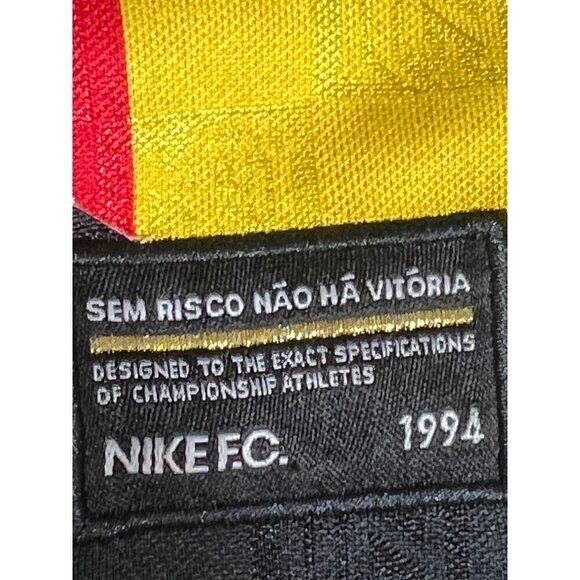 Nike FC International Men's Size XL Soccer Flag Jersey Short Sleeve T-Shirt - Picture 10 of 12